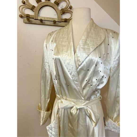 Vintage 60s Montgomery Ward Cream Satin Dressing Gown Robe 16 - Picture 2 of 12